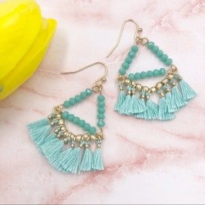 🌼 Mint Triangle Tassel Dangle Earrings